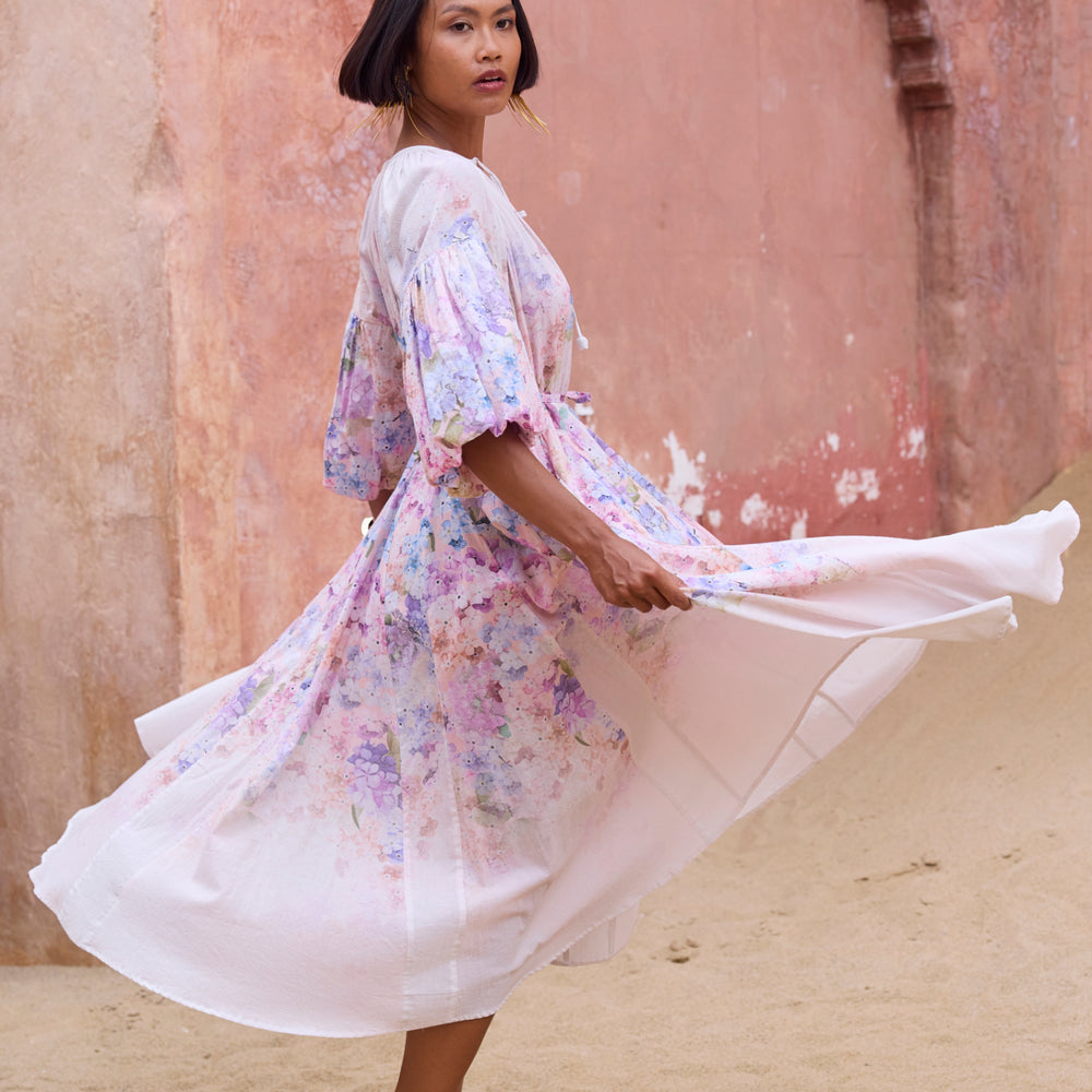 MAXI DRESS  Indonesia | The Story Of
